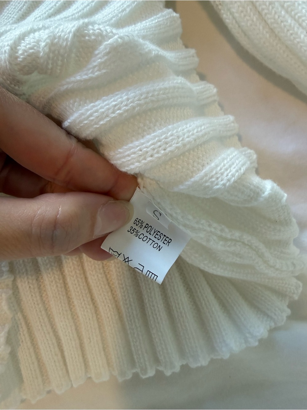 Off-Shoulder Ribbed Crop Sweater in Cream - Picture 4 of 4